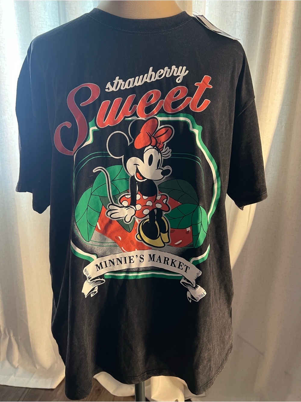 Minnie Mouse tshirt